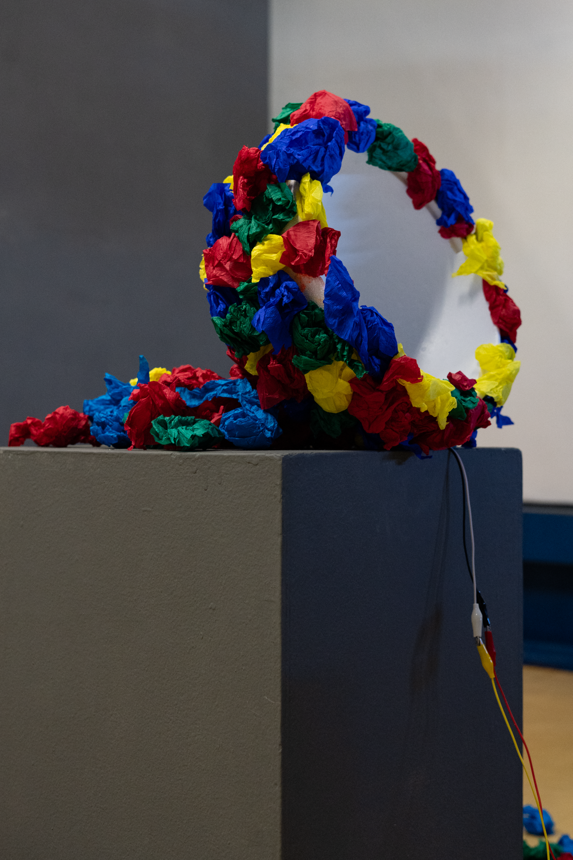 Todos eles pedem uma folha para desenhar